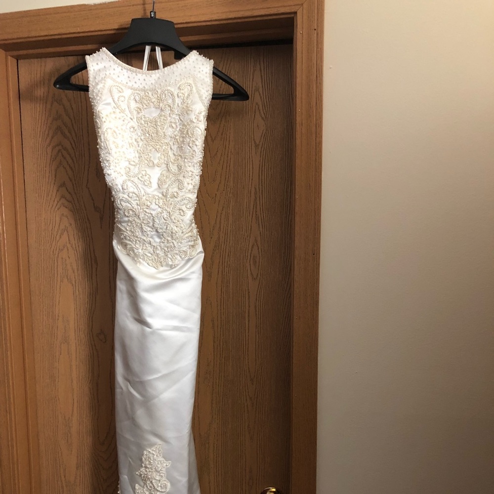 Size12 ivory wedding dress